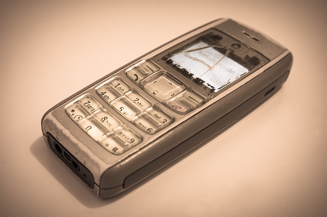 starý mobil
